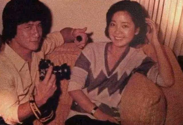 歌手鄧麗君:去世27年後,男友結婚生子,弟弟的堅持讓人淚目