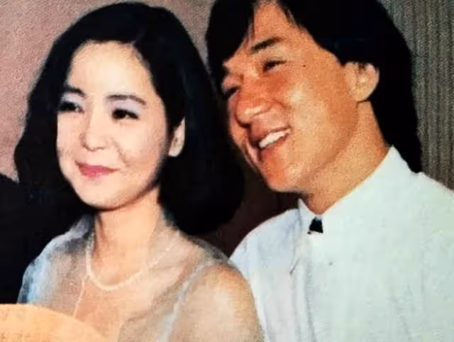 歌手鄧麗君:去世27年後,男友結婚生子,弟弟的堅持讓人淚目