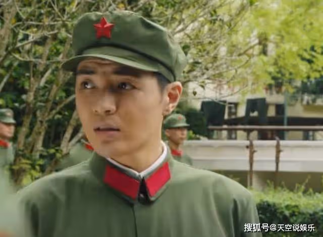 《夢中的那片海》李東征身份曝光,賀紅玲答應求婚,女神形象崩塌