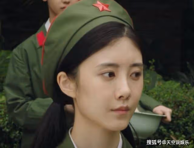 《夢中的那片海》李東征身份曝光,賀紅玲答應求婚,女神形象崩塌