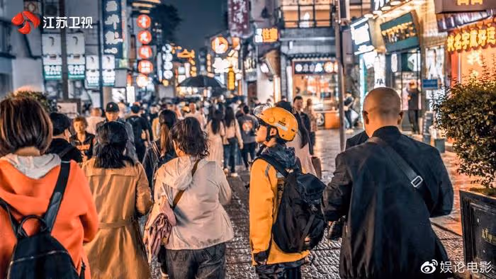 《子夜外賣》:真實影像記錄,看平凡人的不平凡,感受他們的溫暖
