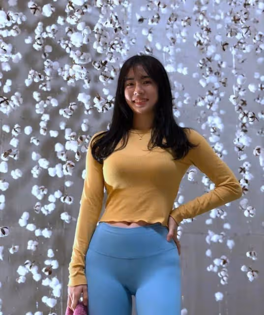 腰身曼妙優雅甜，夢中情人的身材不過如此？這樣的教練你喜歡嗎