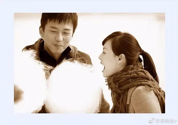 孫儷曬全家福慶祝結婚12周年，自曝帶娃是為修復童年，曾抗拒婚姻