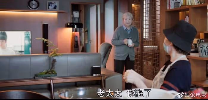 宋丹丹自以為高明,想不到被曹翠芬識破,導演這段戲處理令人信服