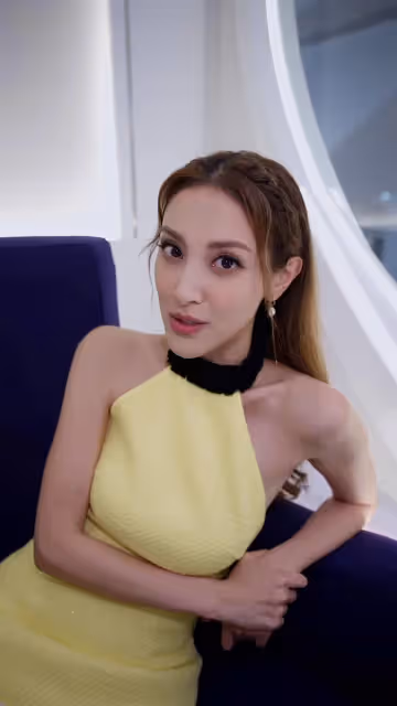 下垂,高低不一!對香港影帝鄭嘉穎三胎妻子的網暴是人性最大的惡