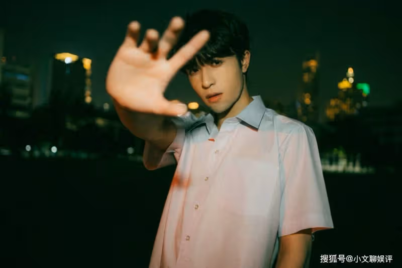尹浩宇是哪國人?尹浩宇中文為什麼這麼好?在桃花塢走秀唱的歌是哪首?