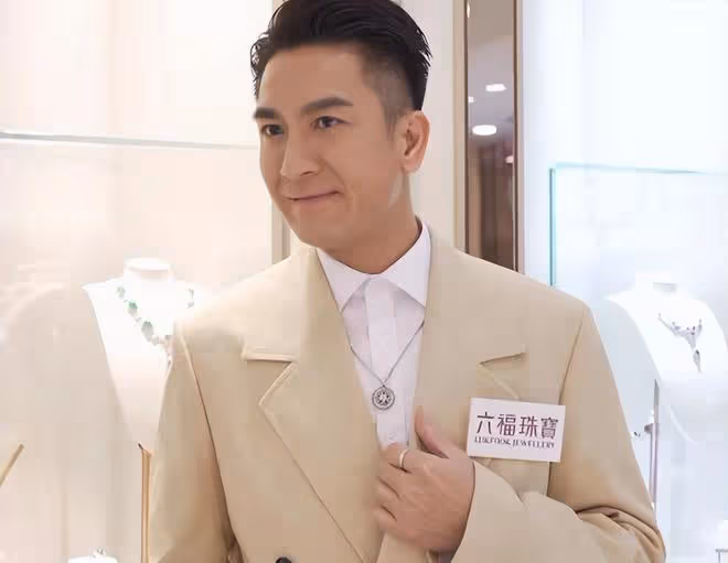 馬國明湯洛雯合體做新婚宣傳，女方陪嫁戒指與金器提前放彩蛋
