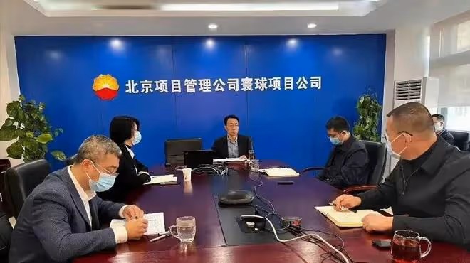 石油大亨小女友性感誘惑，身材瘦到驚人程度！整容後驚艷亮相！