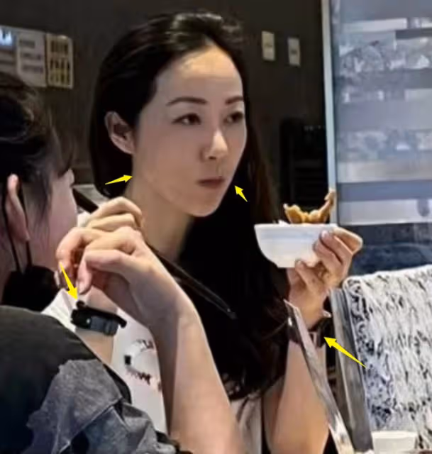 40歲韓雪香港聚餐，膚白貌美戴兩塊手錶，飲食方式被罵人設崩塌