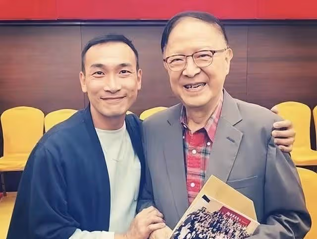 又走一個!TVB知名男星被曝離巢,演技精湛遺憾錯失最佳男配角