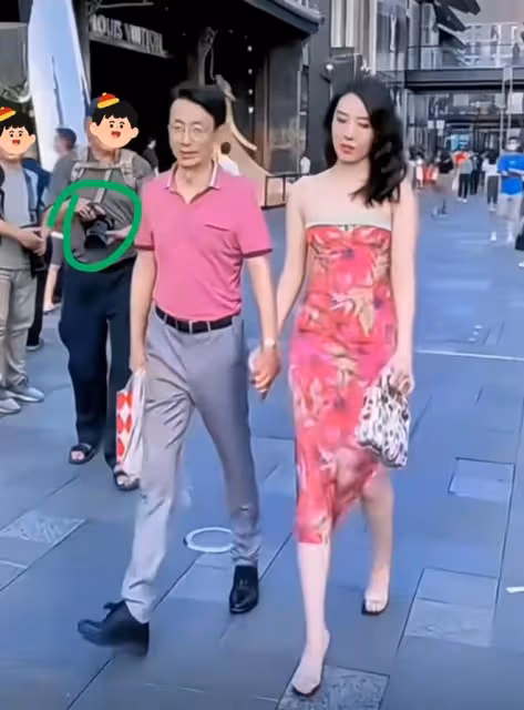 名企領導與下屬牽手逛街被拍!女方身份被扒不簡單,官方火速回應