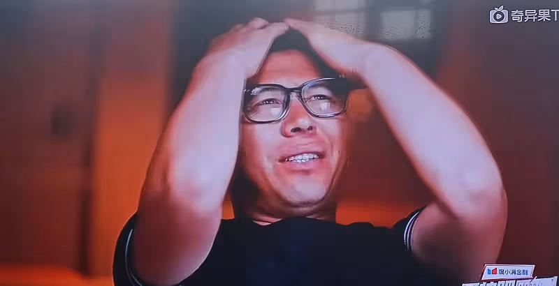 青年導演郝傑,是個不聽話的孩子,你的不自知,到底是誰的不自知