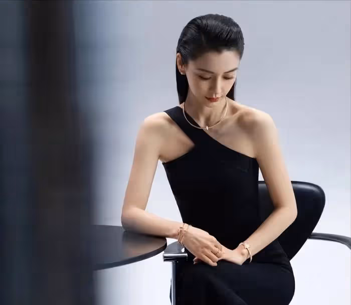 女明星減肥有多狠?baby近照瘦成大頭娃娃,賈玲要減100斤!