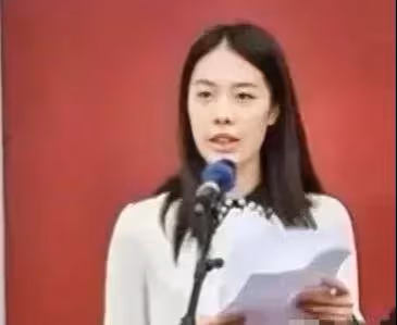 胡總情人問題很嚴重,各種違規情況被曝光,幾大疑點說明她不簡單