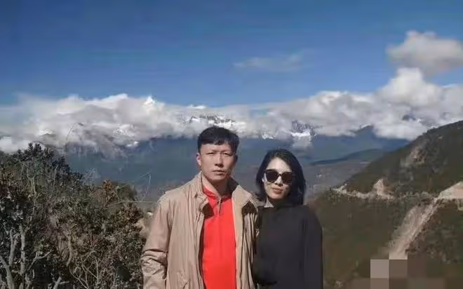 董某槿前男友曝光,與老闆牽手細節分析真實想法,其留言引人深思