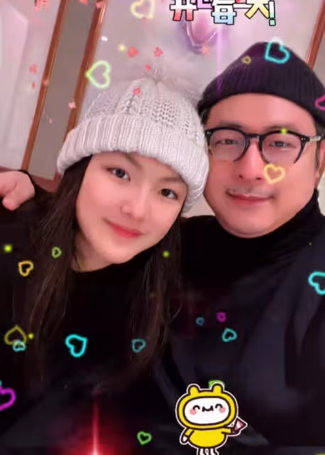 李湘為13歲女兒慶兒童節，王詩齡變瘦變美淑女范足，笑起來像媽媽