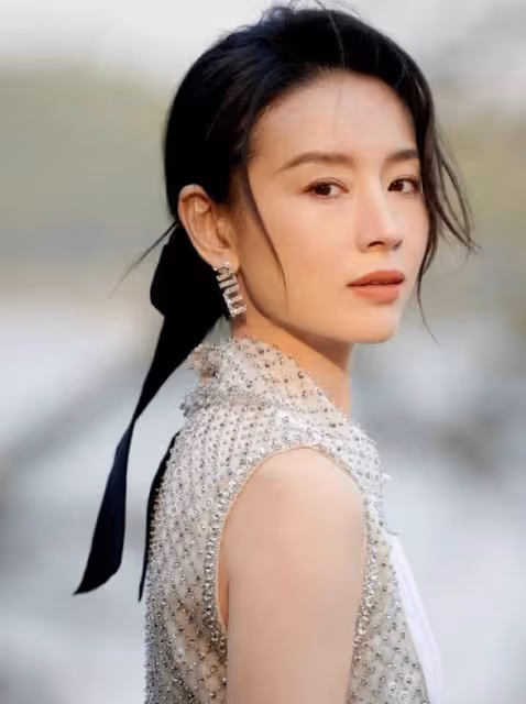 潘粵明經紀人憤怒發文，回應董潔採訪內容，其當年3宗罪不可饒恕