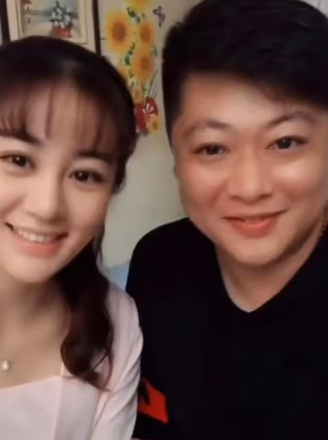 王小懞直播被嘲諷,流淚表示丈夫服刑15年,單親媽媽帶小孩太辛苦