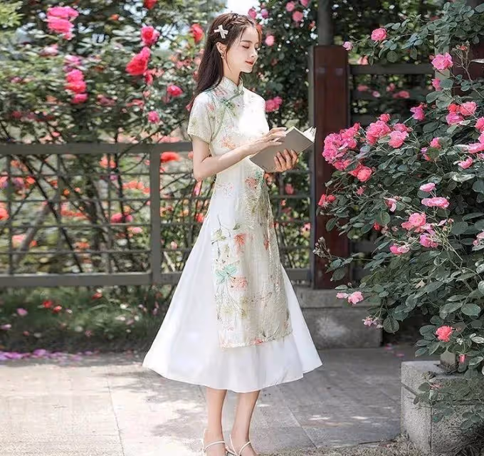 清涼一夏的改良旗袍裙，又仙又美讓人驚艷，讓人高挑曼妙格外動人