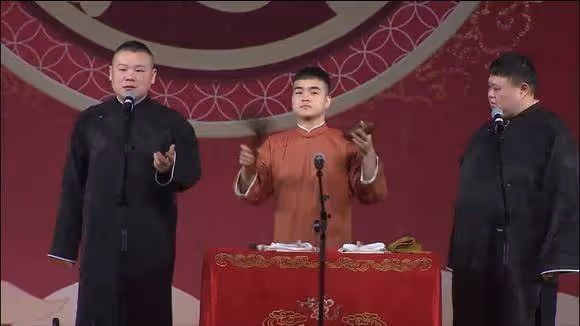 岳雲鵬的竹板書才是特長?為師兄弟排憂解難才是岳雲鵬地位的顯現