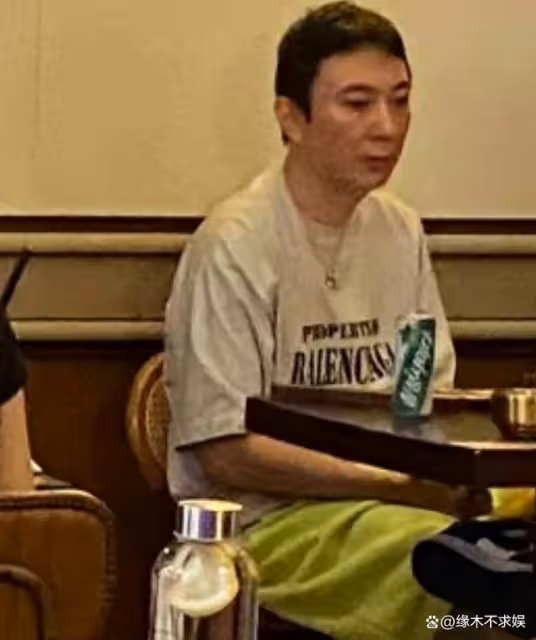 王思聰打卡虞書欣同款餐廳,兩人關係引質疑,更多細節被扒!