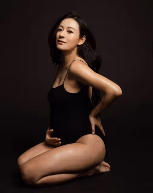 曹雲金前任江若琳一索得子,甜曬三口之家全家福,新生兒側顏驚艷