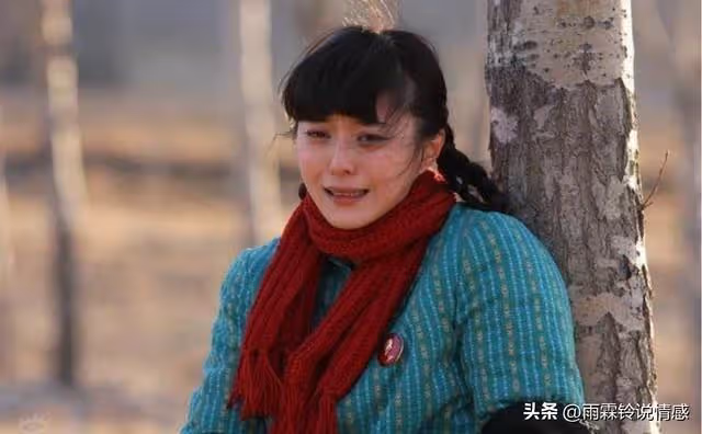 離婚回家當全職女兒,頓頓紅燒肉孝敬父母,不到半月爸媽棄房離去!
