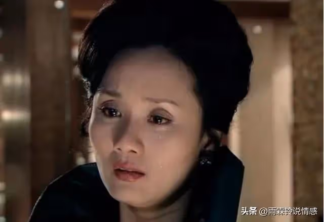 大媽帶全家去旅遊,親家非得跟去,一周不到,家裡四口變一口!