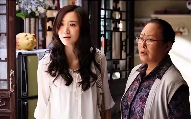 婆婆埋怨我給娘家太多,我當她面給親媽轉9000,婆婆:兒媳我錯了!