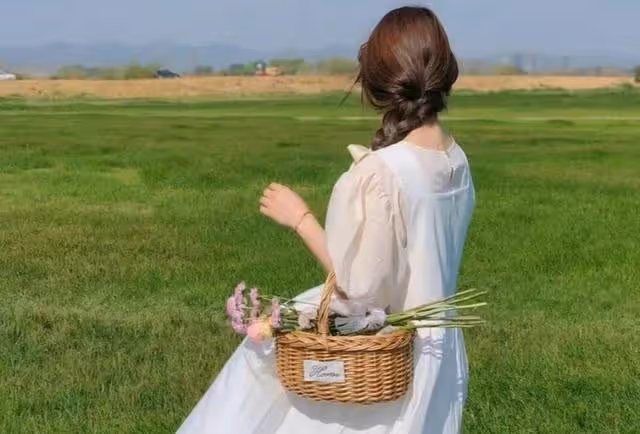 婆家有5套房,我想接我媽來住,公婆卻說老公沒義務給我媽養老