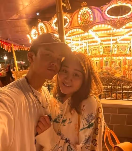 愛的經歷!TVB小生曝與富貴太太初期印象不好,稱對方豪氣又白痴