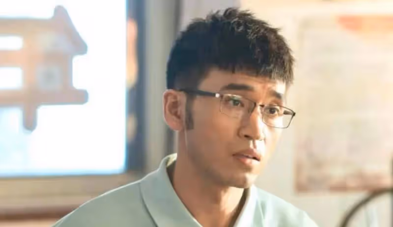 《你安全嗎》最佳男配角出場,演技秒殺男二,沒想到他還是導二代
