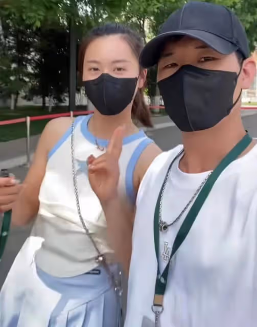 嘎子:駕車1000多公里到上海國際電影節,卻被迎賓小姐姐拒之門外