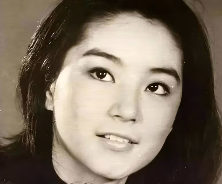 1984年,許昌農村女教師突然得知:父親是台灣富商,妹妹是林青霞