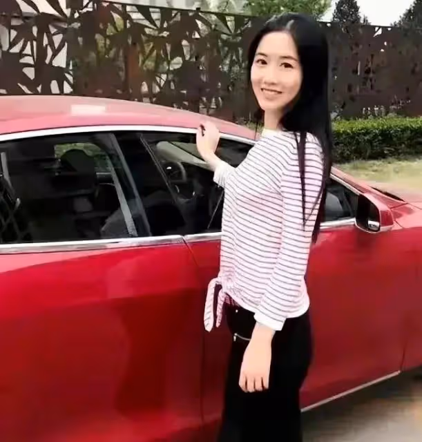 以婚姻名義敲詐千萬致老公跳樓?翟欣欣被捕,網友想到武大郎馬蓉