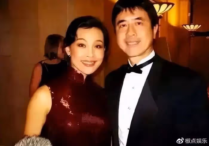 在美國,刷馬桶都能刷出快感來的演員陳沖,到底是個什麼樣的人?