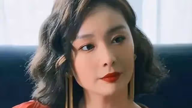 高葉與大佬王中磊私密約會！這一夜，她的真實，打了多少女星的臉