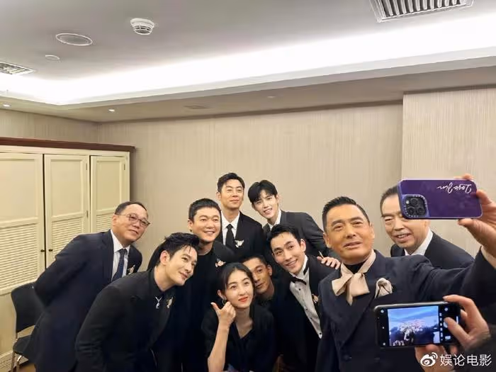陳凱歌也太難了,這部新片太多明星演出,每次活動C位都是老大難