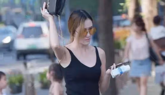 女人有了第一次出軌,為什麼會一發不可收拾?來聽六個女人的實話