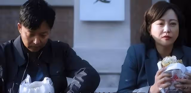 姚晨追《熟年》氣得質問郝蕾,原因也是令網友笑翻