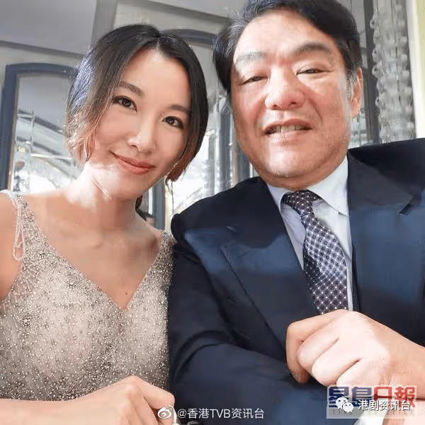 恭喜恭喜!港姐李美慧再為富豪老公誕下細仔James