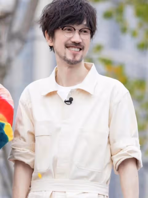 突發!歌手高雄因病去世,前一天還約好看演出,生前露面精神不錯
