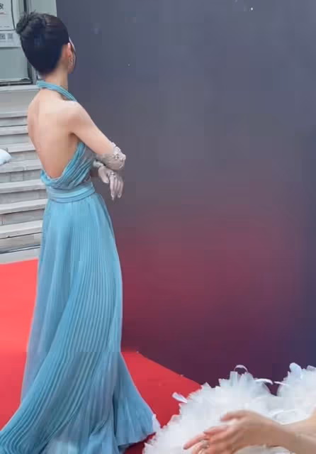 85花集體缺席微博之夜,但精彩不打折,清純女星集體放飛自我