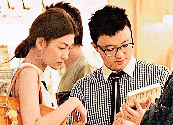 李彩樺疑戀小16歲鮮肉!主動緊摟肌肉猛男,男方被指敷衍不走心