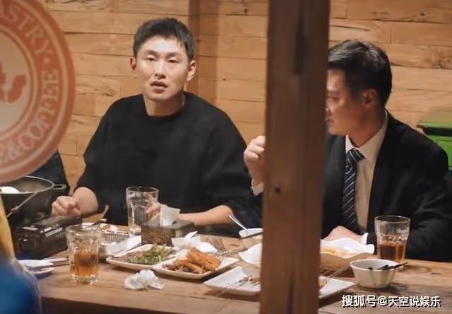 《熟年》劉紅艷決定離婚,吳二琥怒斥倪俊啃老,平息離婚風波