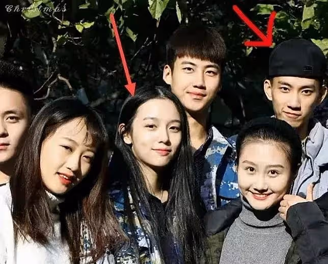 王俊凱與王子奇:北電同窗情緣!一張畢業合照揭開了他們的秘密!