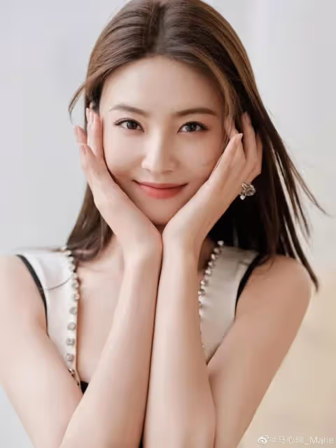 《你給我的喜歡》慶功宴,王子奇王玉雯同框秀恩愛,女配美爆