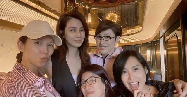 香港知名女星拍新劇被指教壞小孩,曾因介入三角戀,想過寫遺書