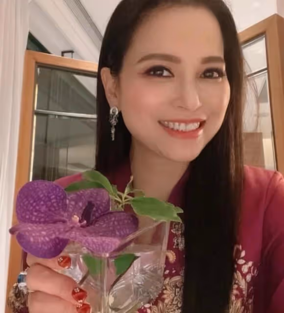 開心!TVB女星承認獲公司加工資續約,投資有道更成圈中隱形富婆