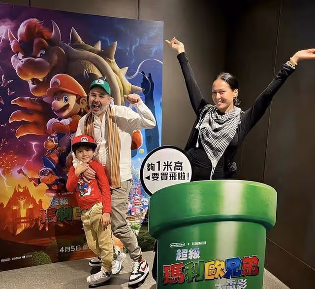TVB視帝新劇與女星十年後再合作!兩人曾泳池激吻,被指戲假情真